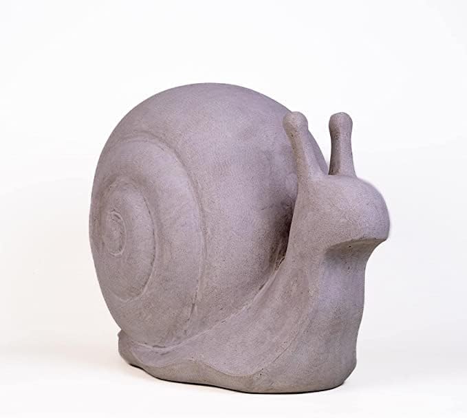 IDYL Moderne Skulptur Figur Sandsteinguss Schnecke | wetterfest | beige | 51x30x36 cm | Dekorationsf