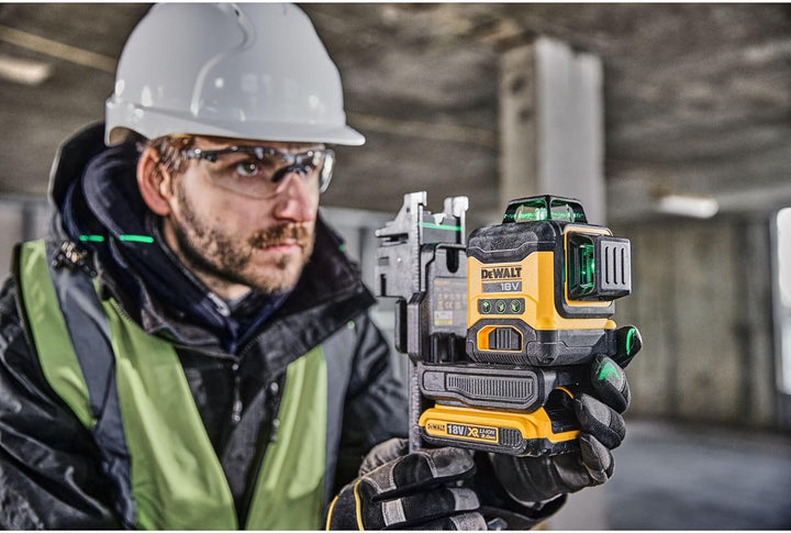 Dewalt 360° Akku-Multilinienlaser Grün DCLE34031N (selbstnivellierend, Genauigkeit +/- 0,3mm/m, komp
