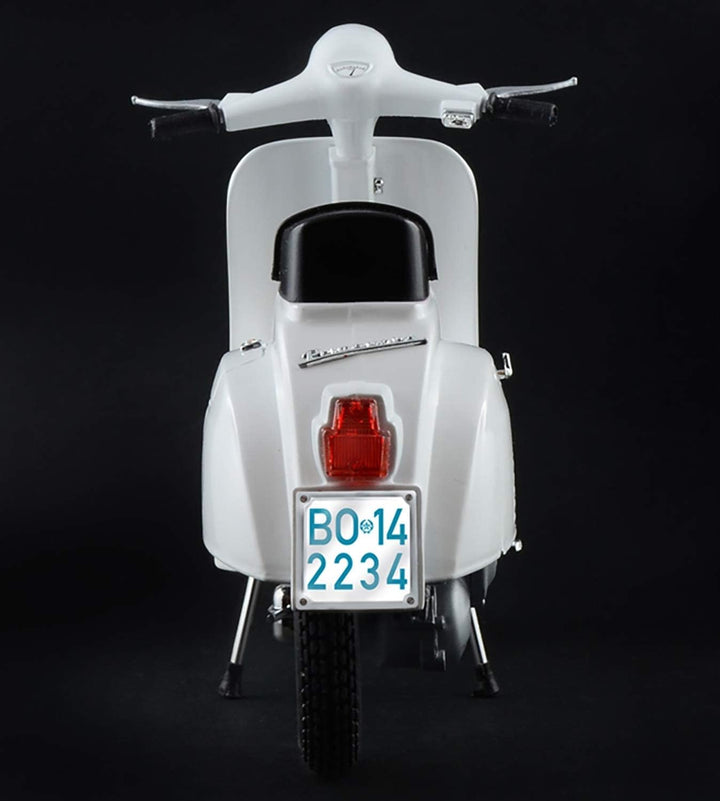 Italeri 4633 Vespa 510104633-1:9 125 "Primavera, Modellbau, Bausatz, Standmodellbau, Basteln, Hobby,