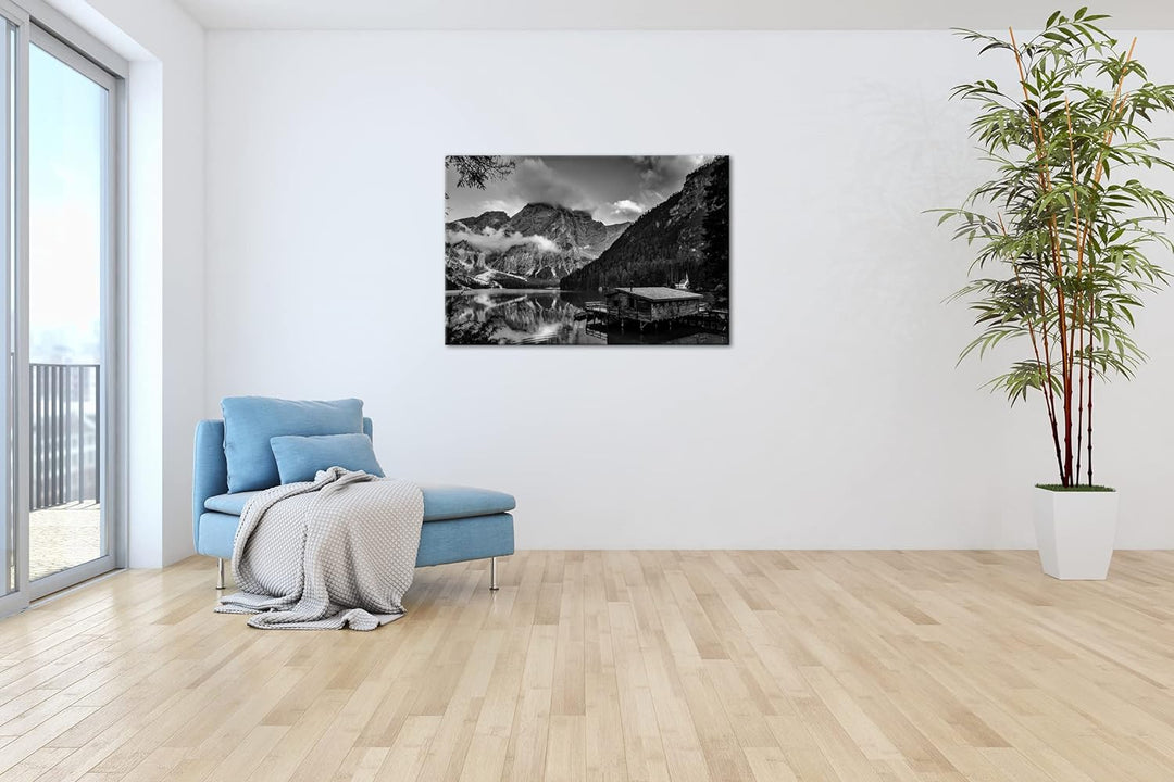deyoli idyllischer Ort am Pragser Wildsee Effekt: Schwarz&Weiss,Format: 80x60 als Leinwandbild, Moti