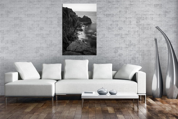 deyoli felsiger Abgrund ins Meer Effekt: Schwarz&Weiss, Format: 80x60 als Leinwandbild, Motiv fertig