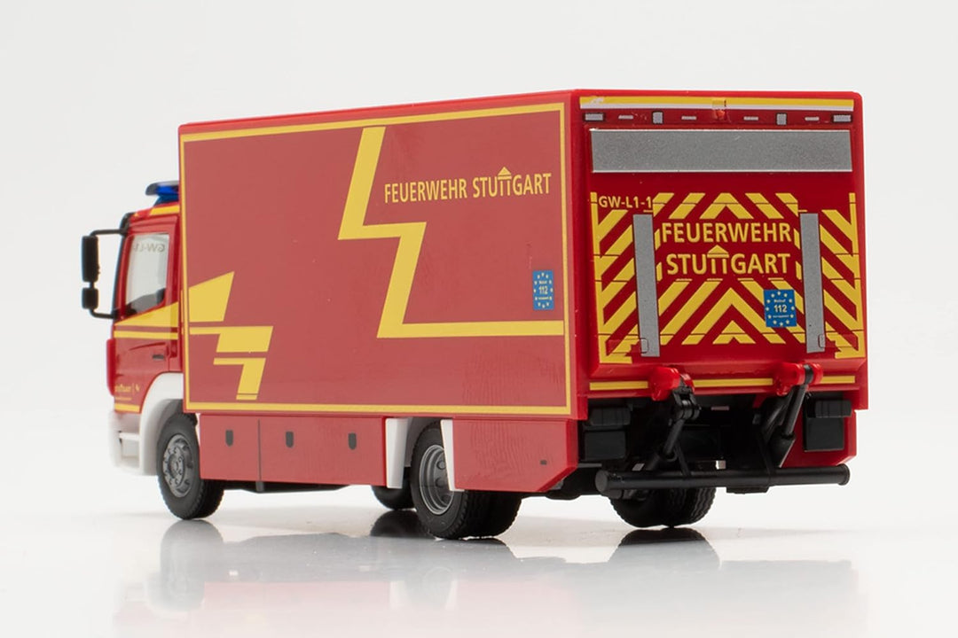 Herpa LKW Modell Mercedes-Benz Atego '13 Koffer-LKW Branddirektion Stuttgart, originalgetreu im Mass