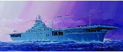 Trumpeter 05728 Modellbausatz USS Essex CV-9