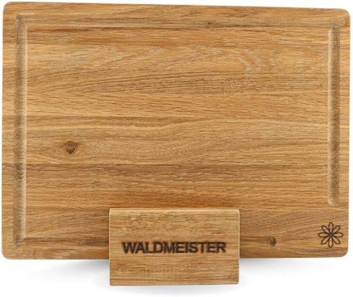 Waldmeister Schneidebrett aus massiver Eiche (33x24cm) - Eichenbrett mit Saftrille - Holzbrett mit p
