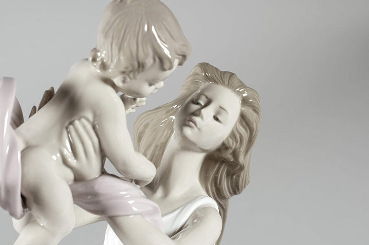 LLADRÓ Mutter Figur Mein Süsses Baby. Mutter. Porzellan.