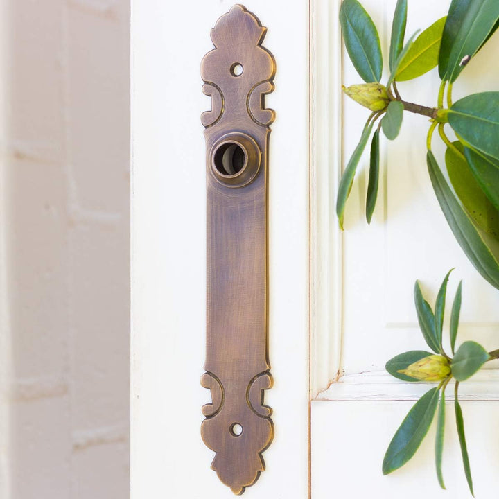 Antikas - Langschild ohne Schlüsselloch,Türbeschlag "Kotten" aus brüniertem Messing