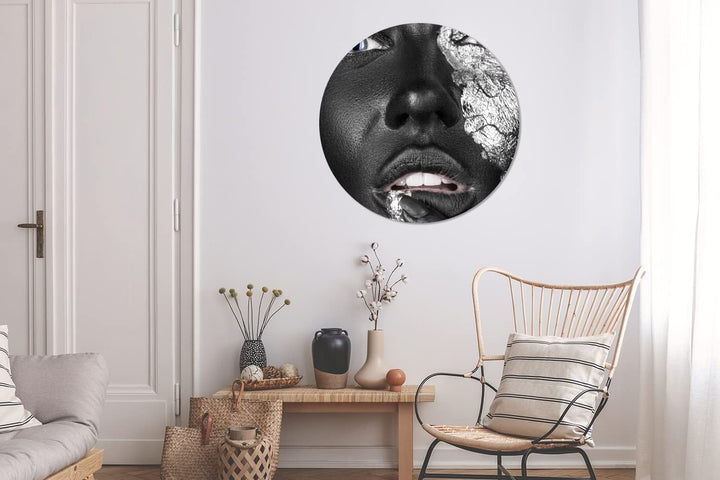 MuchoWow Wandbild Rund Wanddeko Deko Wohnzimmer Bilder 90x90 cm Silber - Weiblich - Schwarz, 90x90 c