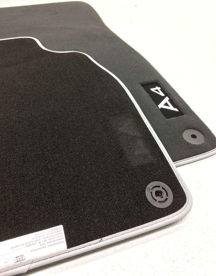 Audi 8K1061275MNO Textilfussmatten Premium Vorne, Schwarz/Silbergrau, 2 Stück