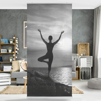 Bilderwelten Raumteiler Yoga schwarz Weiss 250x120cm inkl. transparenter Halterung, inkl. transparen