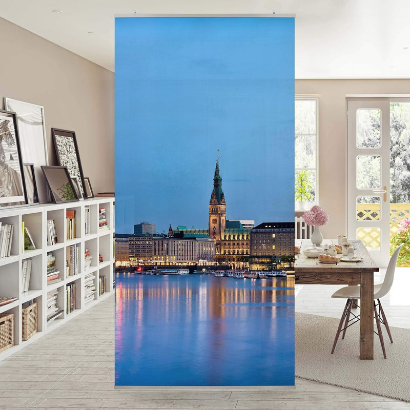 Bilderwelten Raumteiler Hamburg Skyline 250x120cm inkl. transparenter Halterung 250x120cm incl. tran