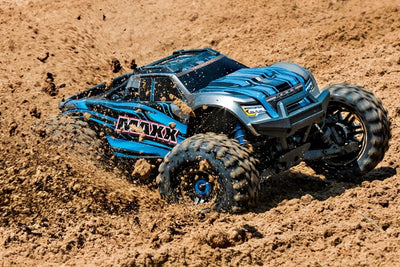 Traxxas 89076-4 MAXX RC Auto, Blau