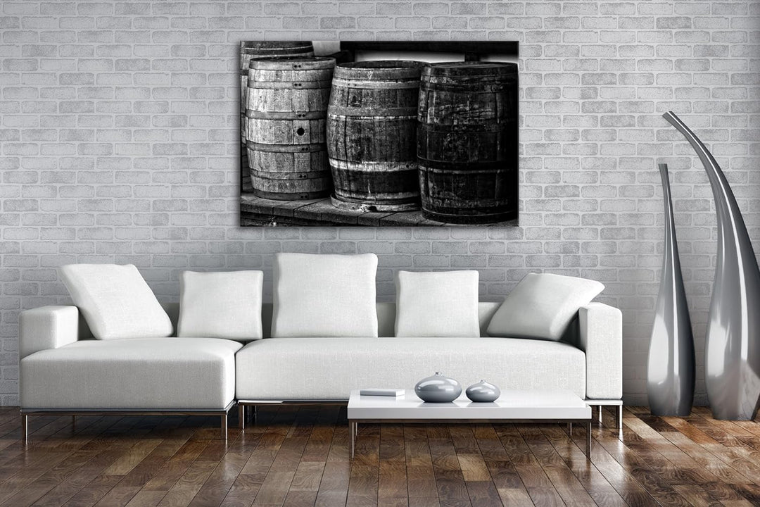 deyoli alte Holzfässer mit Wein Effekt: Schwarz/Weiss im Format: 80x60 als Leinwandbild, Motiv ferti