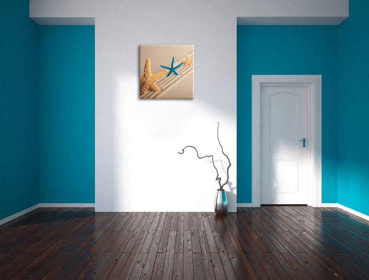 Seesterne im Sand, Format: 70x70 auf Leinwand, XXL riesige Bilder fertig gerahmt mit Keilrahmen, Kun