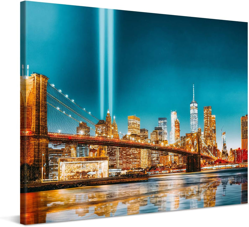 PICANOVA – Bild auf Leinwand New York Manhattan Brooklyn Bridge at Night 100x75cm – Leinwandbild – P