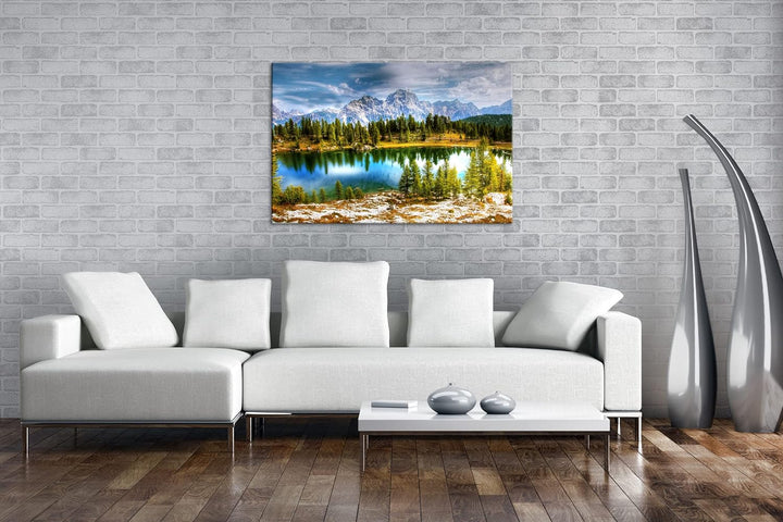 Zauberhafter See in den Bergen Format:90x60 cm als Leinwandbild, Motiv fertig gerahmt auf Echtholzra