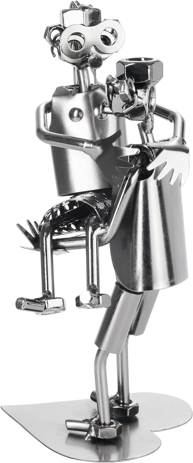BRUBAKER Schraubenmännchen Liebespaar - Frau auf den Armen des Mannes - Eisenfigur Metallmännchen -
