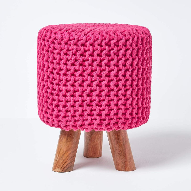 Homescapes Kleiner runder Strick Sitzhocker mit Holzbeinen, pink Fusshocker 32 x 32 x 42 cm, Strickh