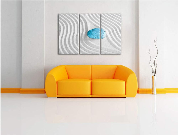Ein Stein im Sand mit Wellenmuster schwarz/weiss 3-Teiler Leinwandbild 120x80 Bild auf Leinwand, XXL