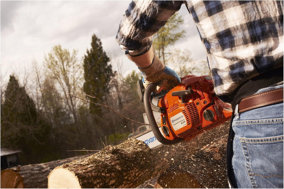 Husqvarna 435 chainsaw (40.9cc) (15" bar & chain)