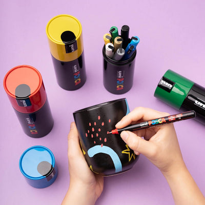Posca - UniPosca Komplettes Set mit 9 Filzstiften, feine Spitze, 0,7 mm, sortiert für Schreibwaren u