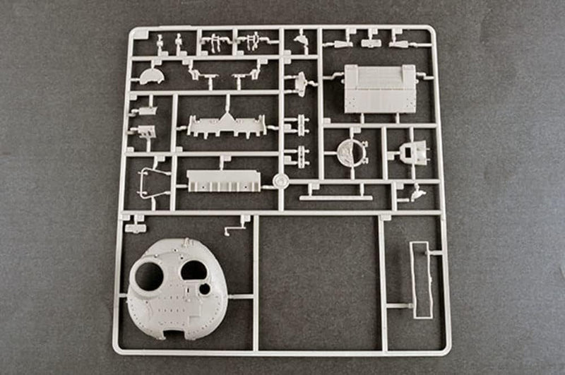 Trumpeter 09588 - Russian T-80Bvm MBT Marine Corps - massstab 1/35 - Modellbausatz