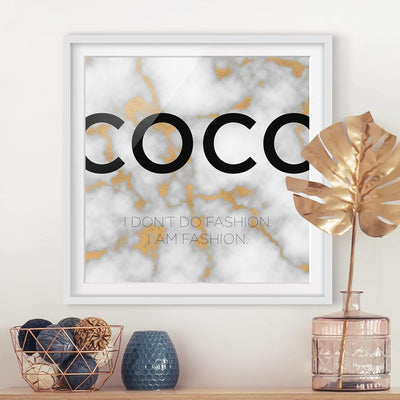 Bild mit Rahmen - Coco - I Don't do Fashion - Rahmenfarbe Weiss, 50 x 50 cm 50cm x 50cm Weiss, 50cm