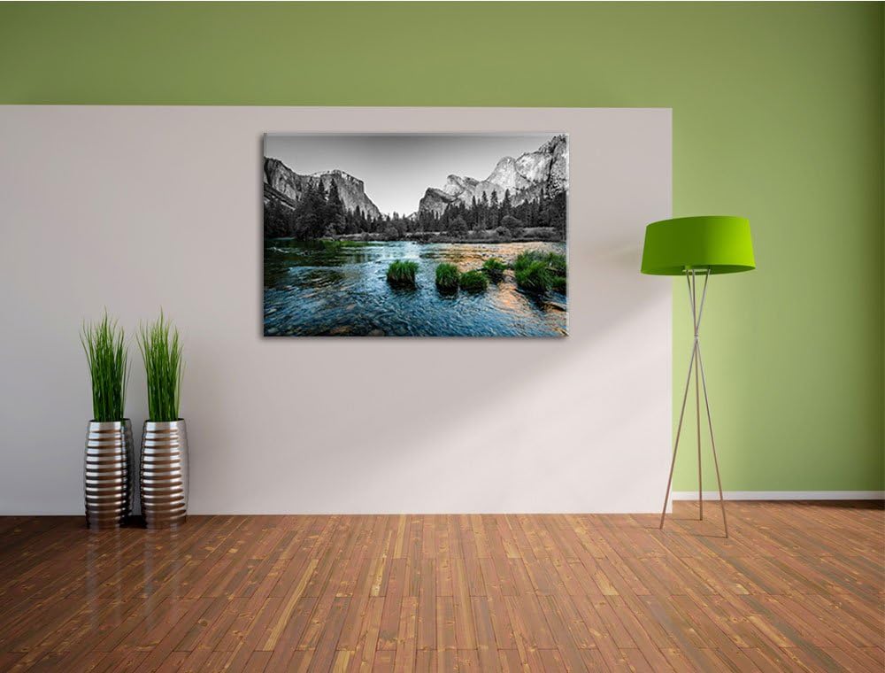seichter Fluss vor Berglandschaft schwarz/weiss Format: 100x70 auf Leinwand, XXL riesige Bilder fert