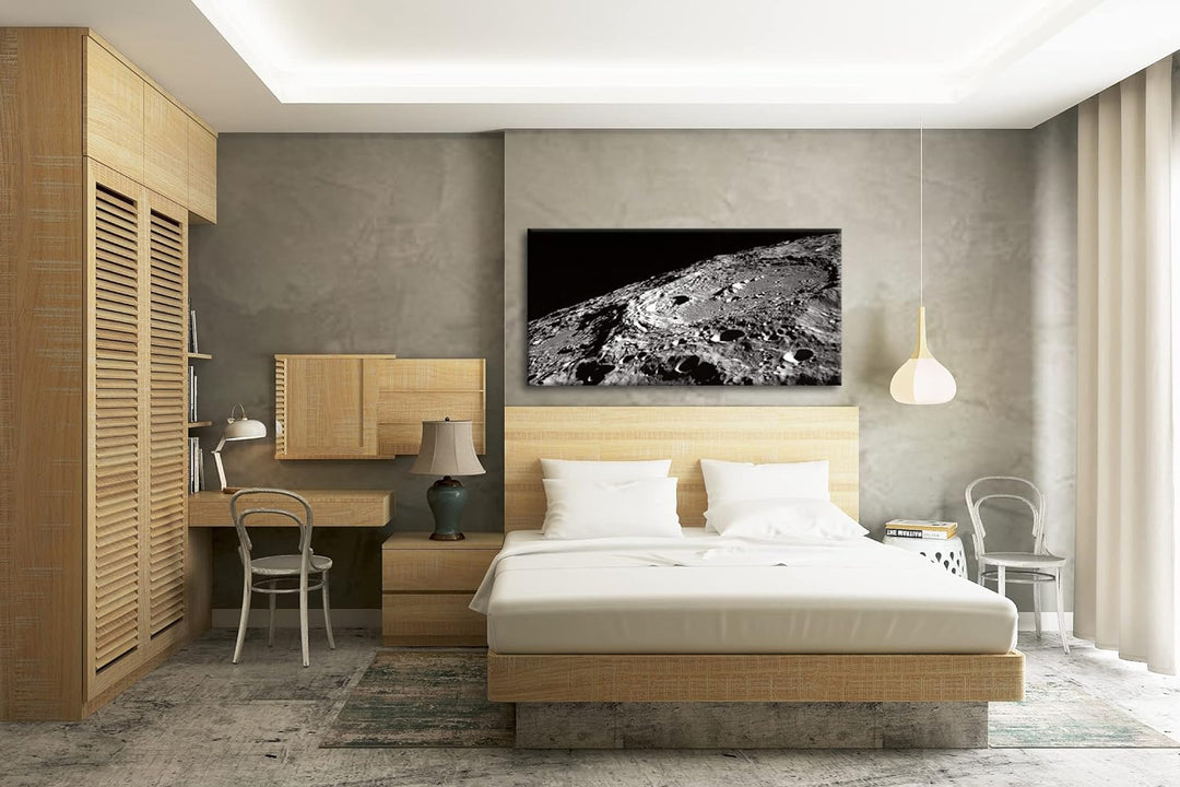 Oberfläche des Mondes Panorama 120x60 cm als Leinwandbild, Motiv fertig gerahmt auf Echtholzrahmen,