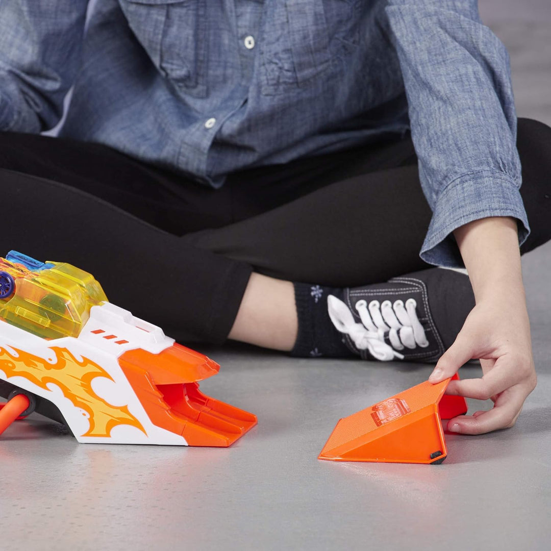 NERF Hasbro Nitro E0858EU4 Doubleclutch Inferno, Fahrzeugblasterset Multicolour