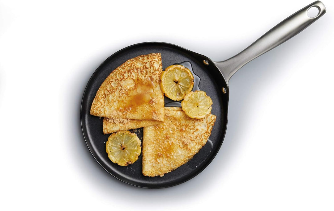 KitchenCraft MasterClass Carbon stahl Antihaft-Induktionspfanne für Crêpes und Pfannkuchen, 24 cm Ei