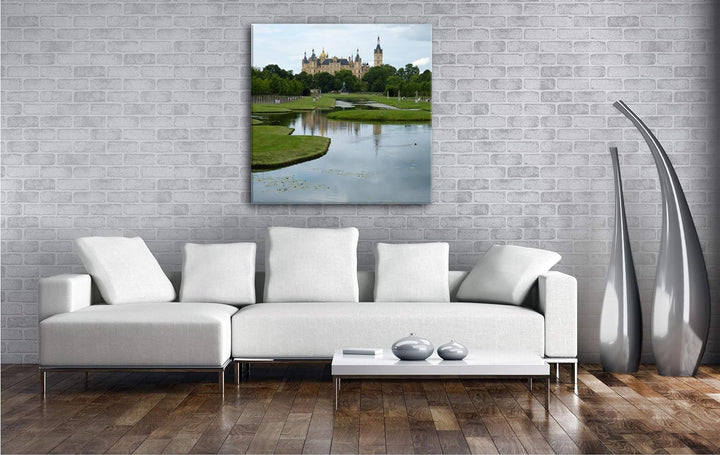 deyoli Schweriner Schloss in Mecklenburg im Format: 60x60 als Leinwandbild, Motiv fertig gerahmt auf