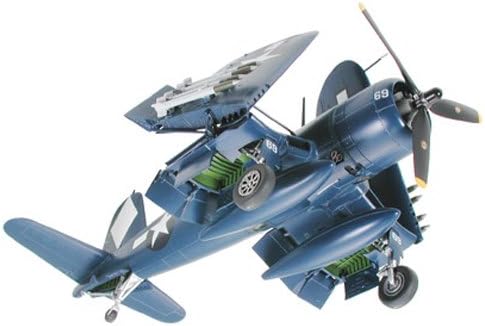 Tamiya 300061085 - 1:48 Vought F4U-1D Corsair