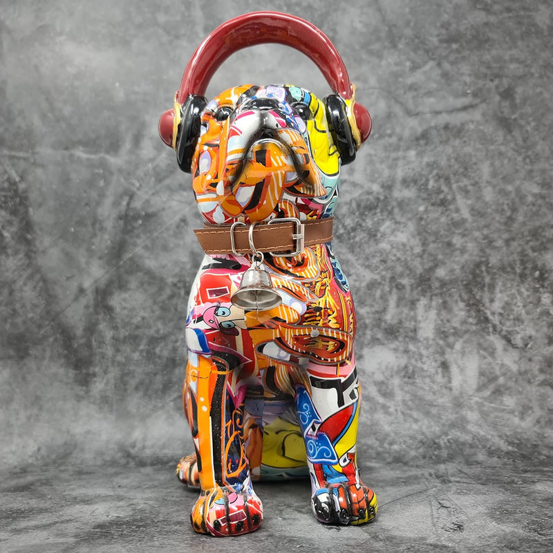 Dreamlight Moderne Skulptur Dekofigur Mops mit Kopfhörern Hund POP Art aus Kunststein Mehrfarbig 13x