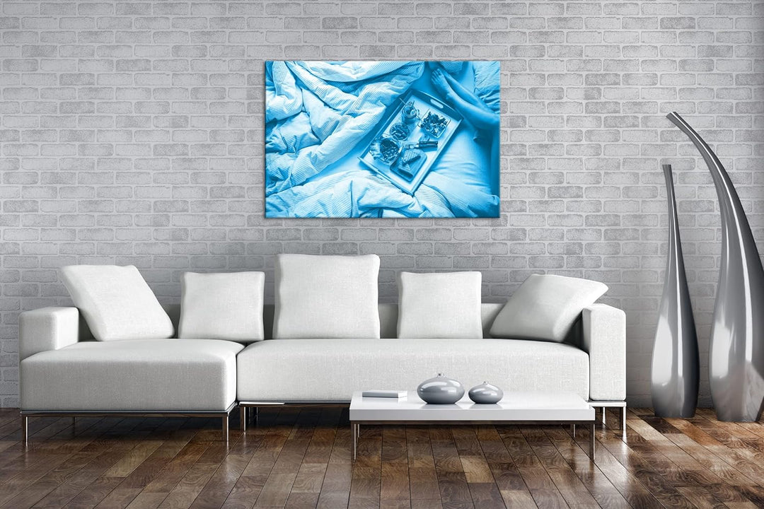 deyoli gesundes Frühstück im Bett Format: 60x40 Effekt: Monocrome Blau als Leinwand, Motiv fertig ge