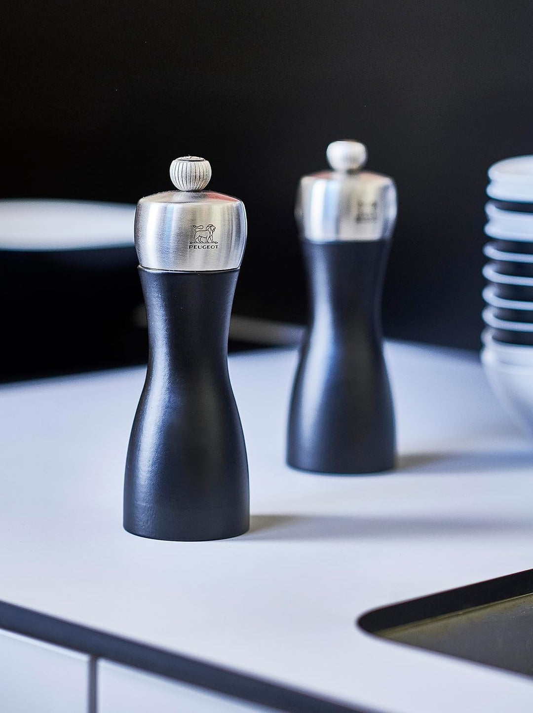 Peugeot Fidji Mühlen-Set Pfeffer/Salz, Klassische Mahlgradeinstellung, Höhe: 15 cm, Holz, Schwarz, 2