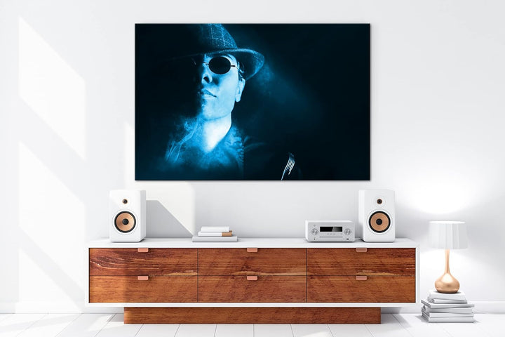 deyoli Gangster mit retro Brille Format: 80x60 Effekt: Monocrome Blau als Leinwand, Motiv fertig ger