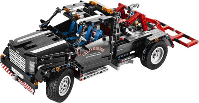 LEGO Technic Pick-Up Tow Truck 9395 by LEGO