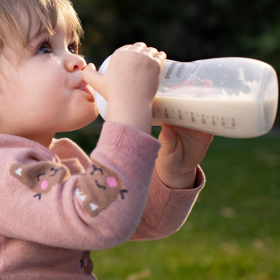 Philips Avent Glasflasche Natural mit Responsivem Schnuller 240ml, 2 Stück (Modell SCY933/02)