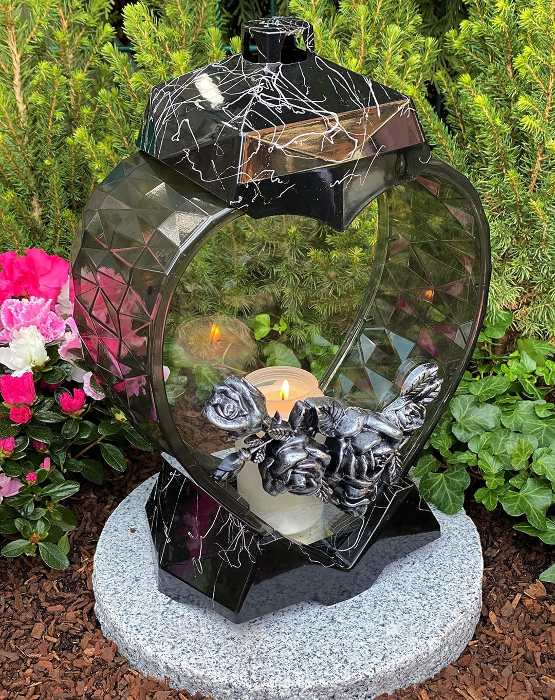 Grablampe Laterne Herz Form Grablicht Kerze Grabkerze Grabdekoration 33 cm H.! Grabschmuck Neue Mode