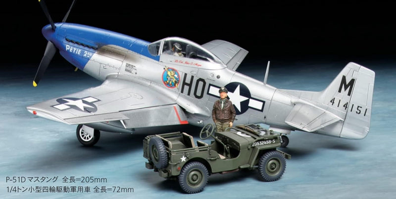 TAMIYA 25205 1:48 US P-51D Mustang & 4x4 Lt.Fahzg. - Modellbausatz,Plastikbausatz, Bausatz zum Zusam