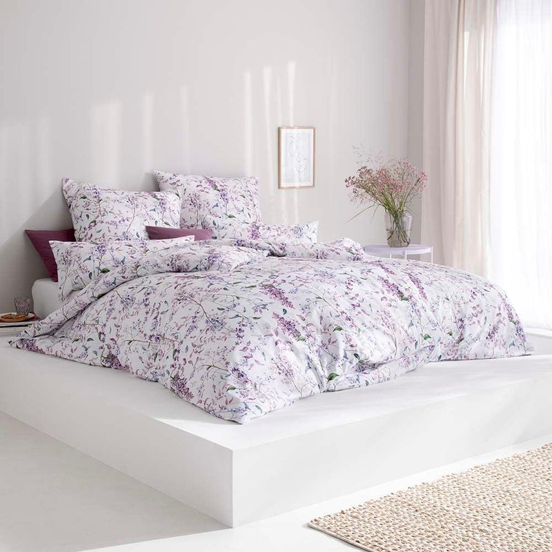 ESTELLA Atelier Mako-Satin Bettwäsche Sybille Farbe Lilac Grösse 135x200 + 80x80 + 40x80