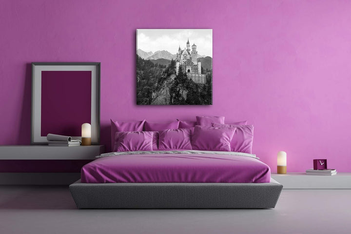 deyoli einladende Burg Neuschwanstein Format: 70x70 Effekt: Schwarz&Weiss als Leinwandbild, Motiv au