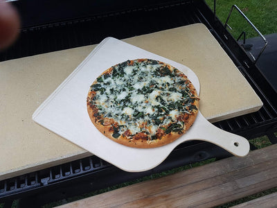 Pizzastein Brotbackstein Backofenplatte versch. Formate mit Holzschieber für Backofen, Grill & Smock