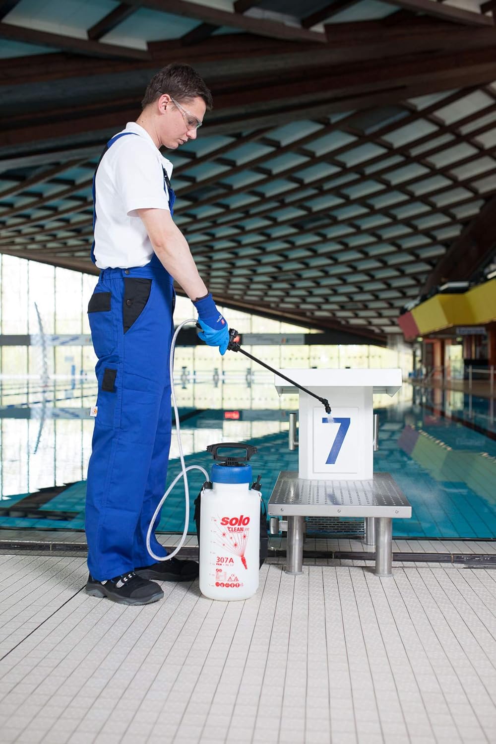 SOLO CLEANLine Drucksprühgerät – zur Desinfektion und Reinigung-alkalibeständiger 5 Liter Drucksprüh