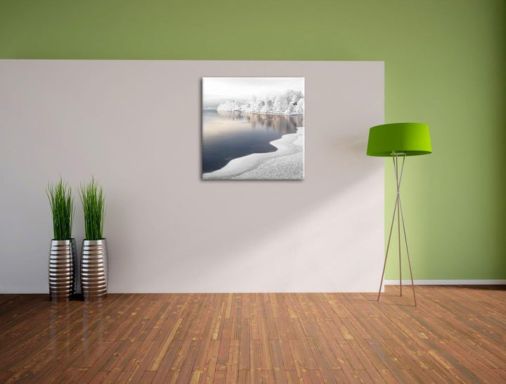 Pixxprint Traumhafte Winterlandschaft Wald Schnee schwarz/weiss, Format: 70x70 auf Leinwand, 70x70