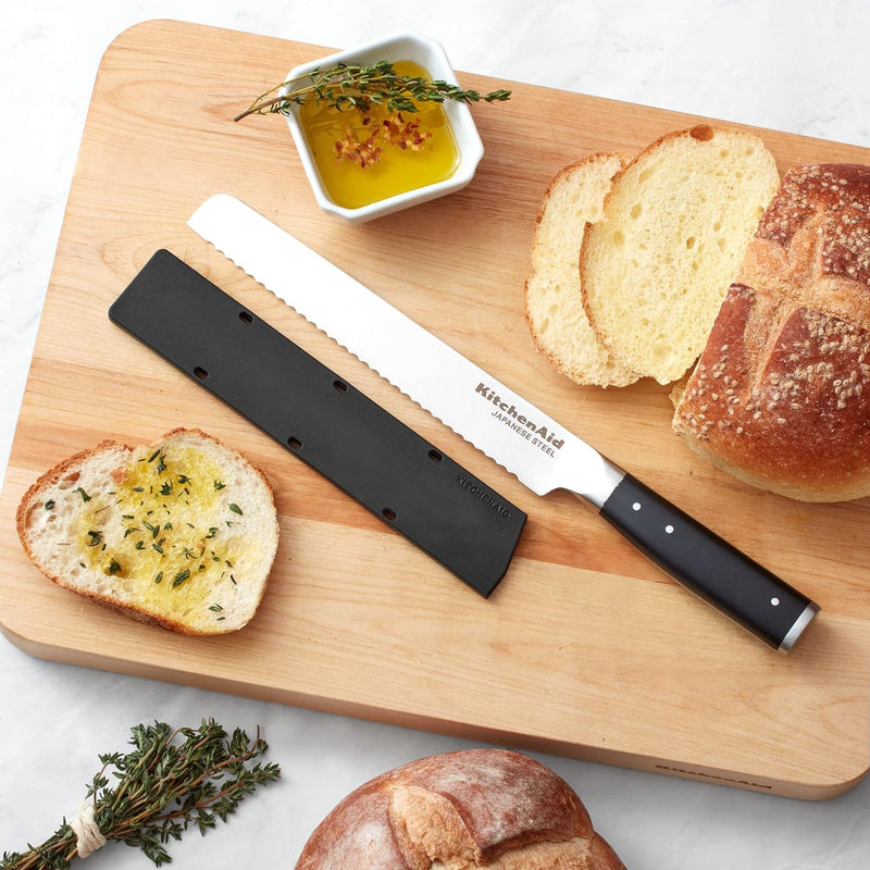 KitchenAid Gourmet Brotmesser, scharfe Klinge aus hochwertigem japanischem Kohlenstoffstahl, Schwarz