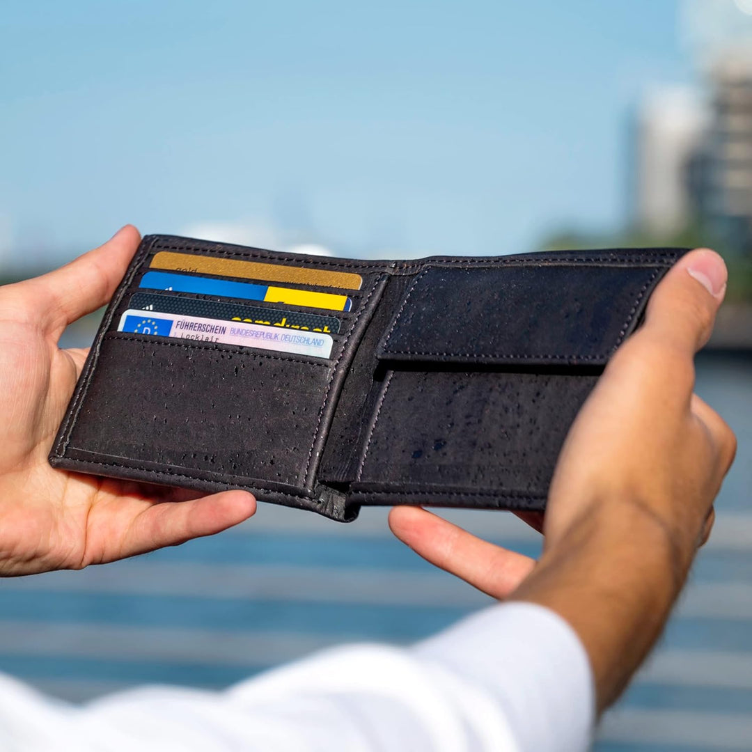 Locklair Herren Geldbörse aus veganem Korkleder, Männer Portemonnaie mit RFID-Schutz, Vegan Wallet,