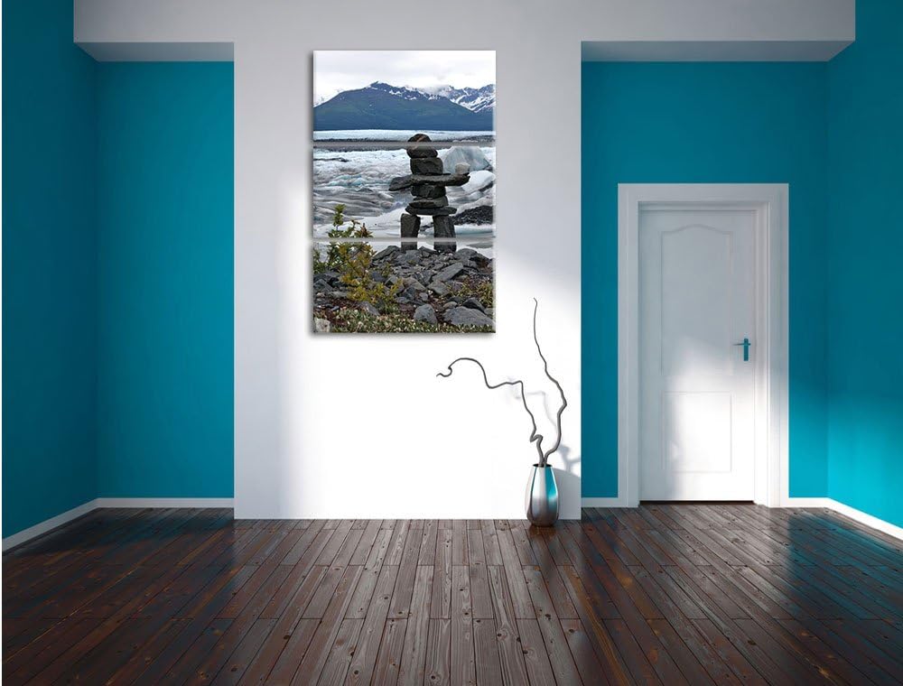 Pixxprint Steinmenschskulptur in winterlicher Landschaft 3-Teiler Leinwandbild 120x80 Bild auf Leinw