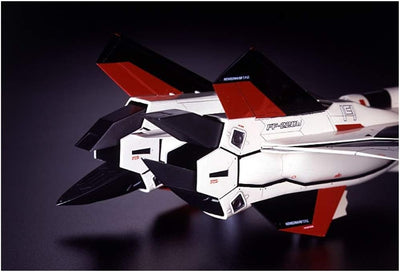 Macross Plus YF-19 Advanced Fighter 1/72 Scale