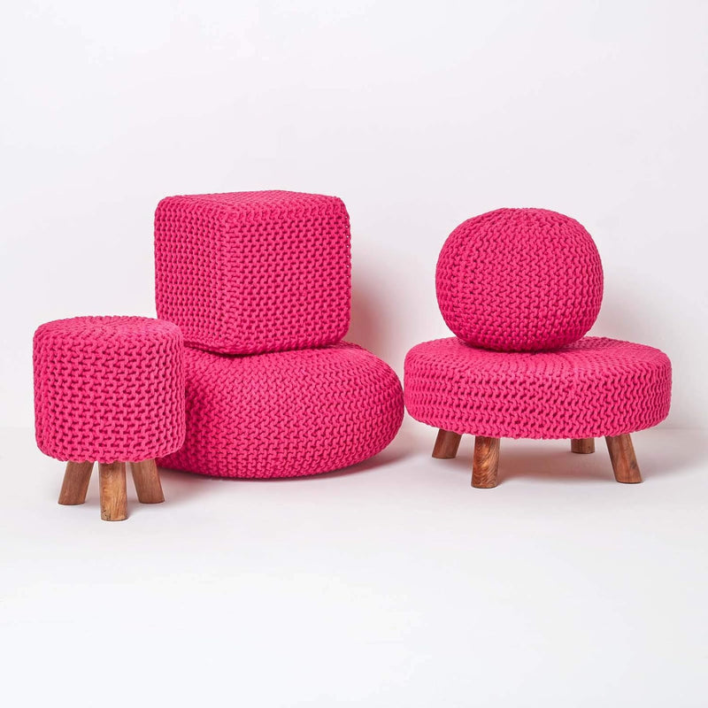 Homescapes Kleiner runder Strick Sitzhocker mit Holzbeinen, pink Fusshocker 32 x 32 x 42 cm, Strickh